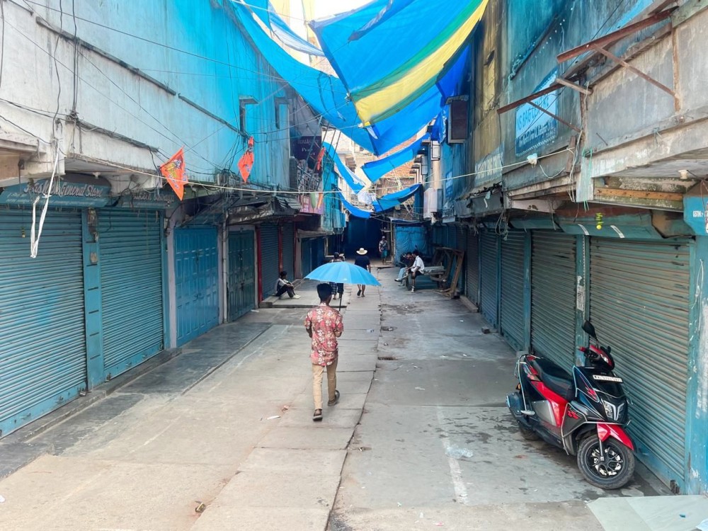 New Market Dimapur wore a deserted look on Saturday after the NMBOA called all business establishments in their jurisdiction to down their shutters to protest the June 7 murder. (Morung Photo)